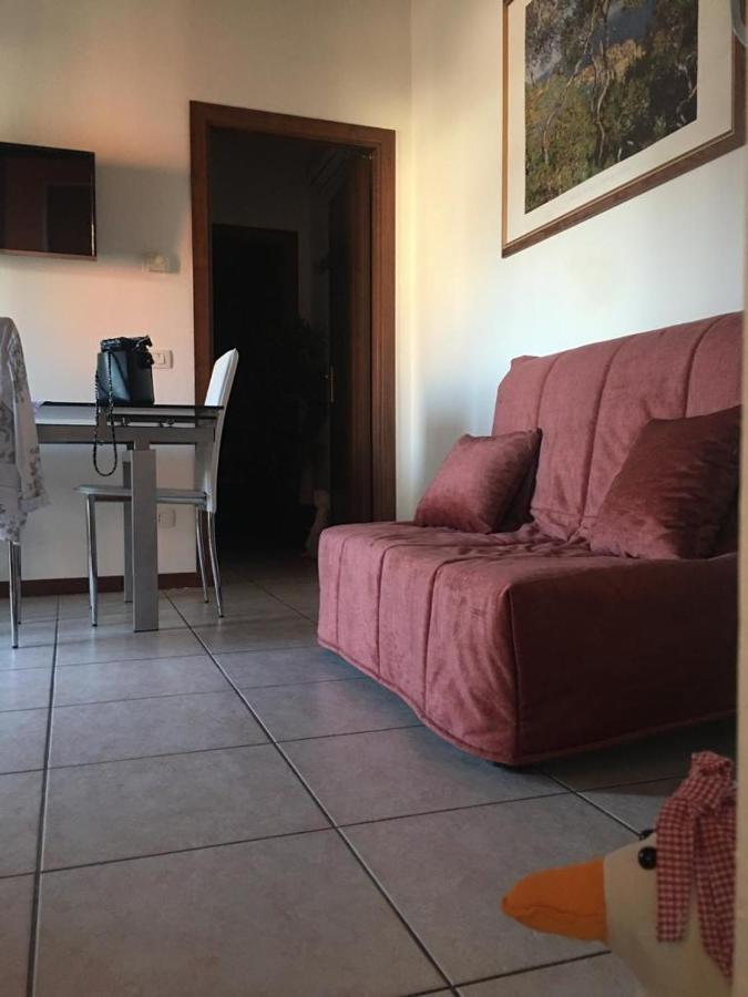 38 * Valeggio sul Mincio